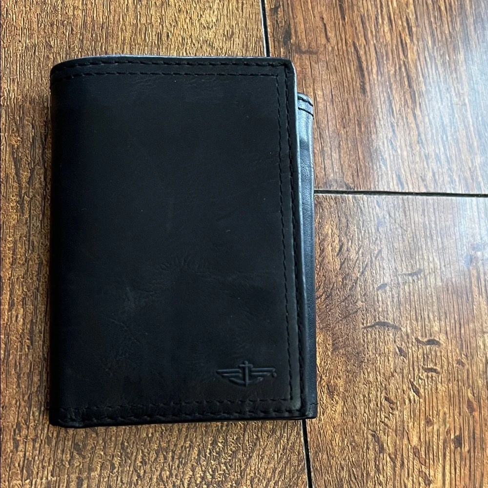 Dockers Black Leather Card Holder